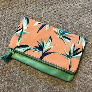 Summer Clutch